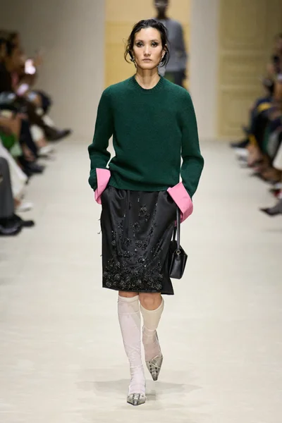 Look 34